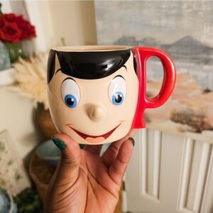 New Disney Pinnochio Ceramic 3D Face P Handle Collectible Mug.